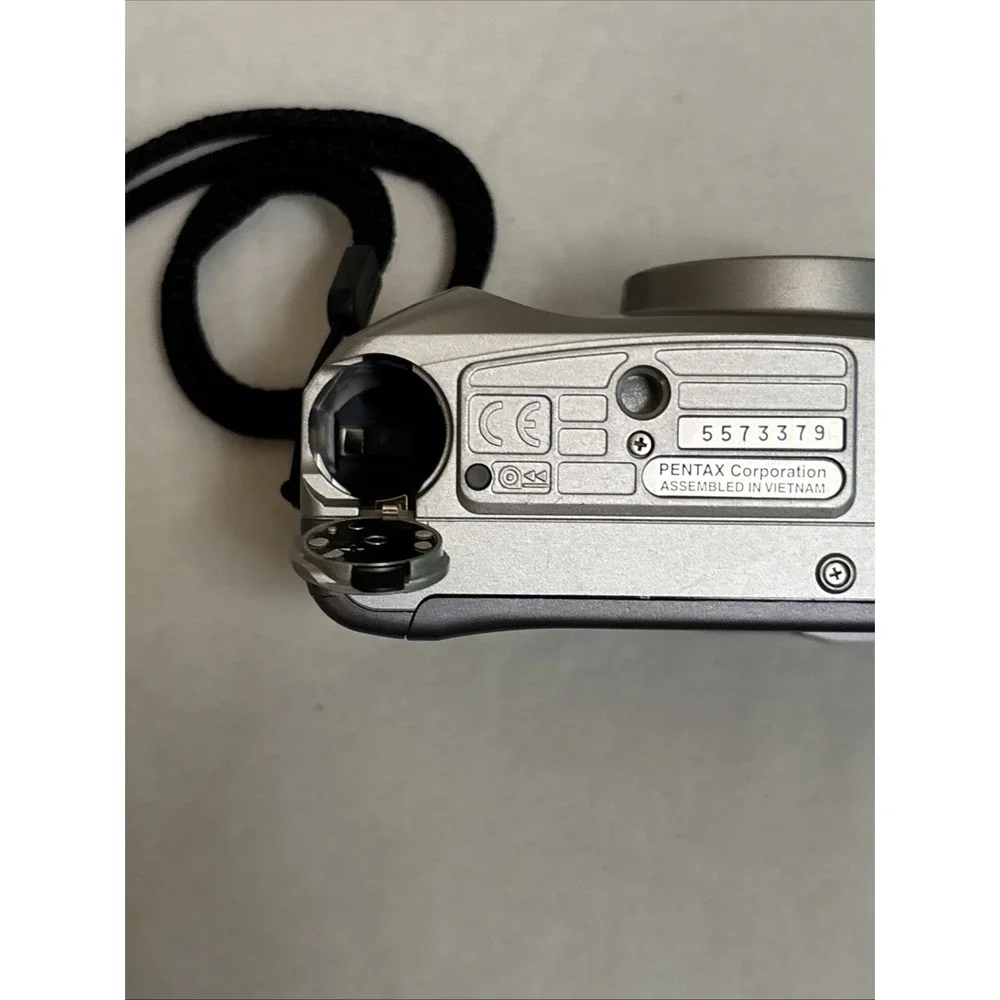 Pentax IQZoom 130M 35mm Film AF Point & Shoot Camera 38-130mm Silver